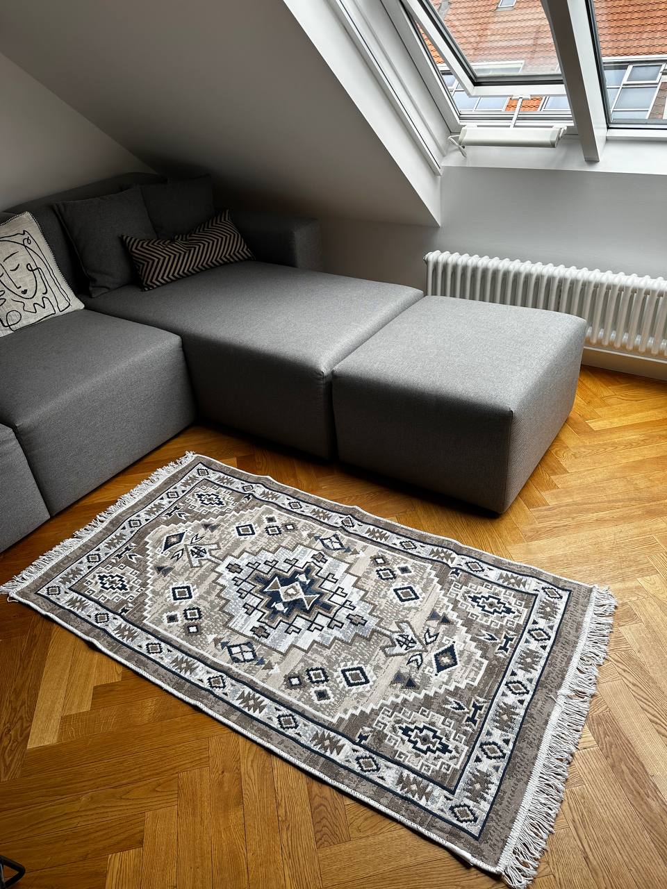 Reversible flat-weave rug Atlas Blue