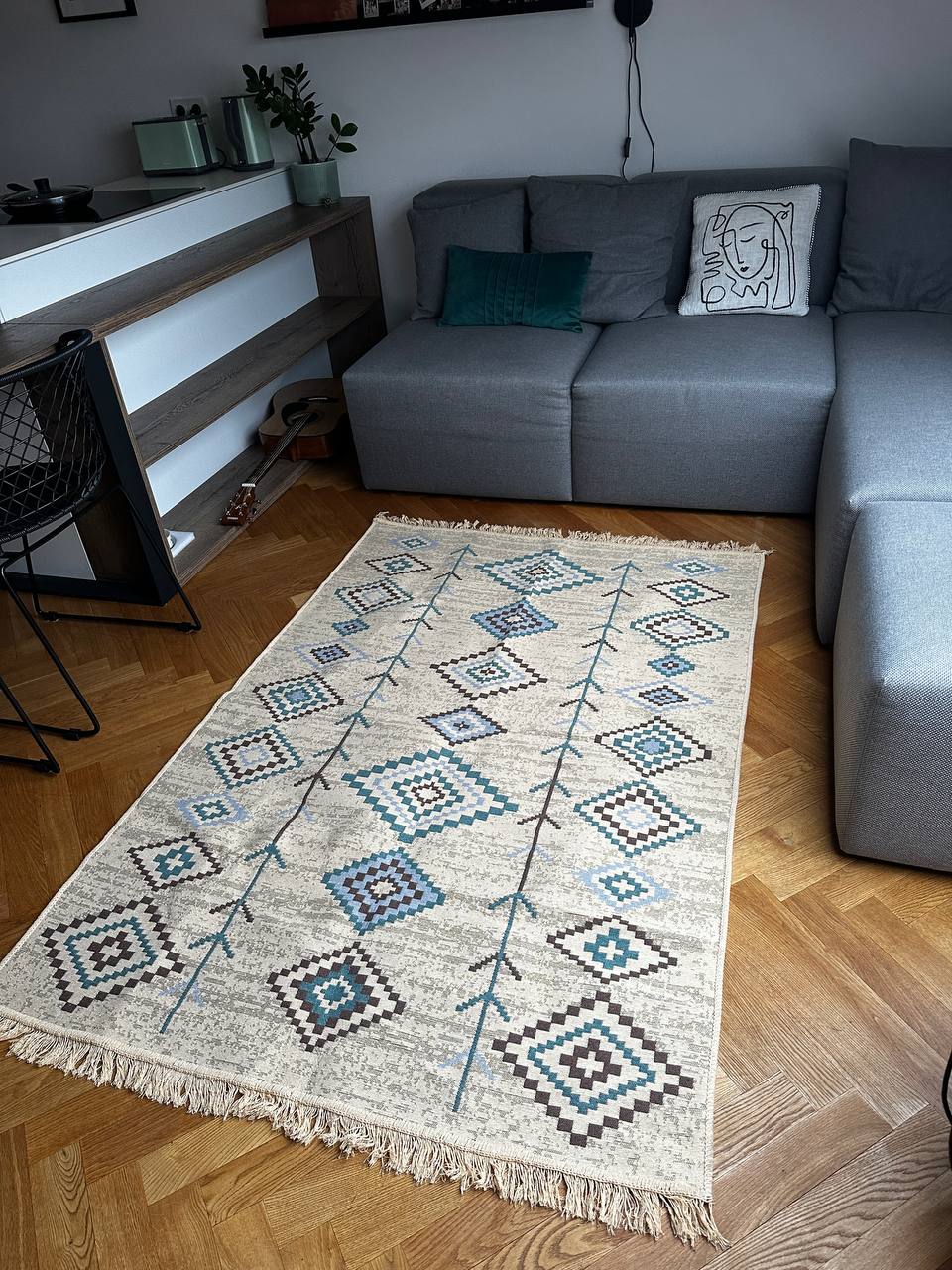 Oboustranný koberec bez vlasu Hutsul Aqua