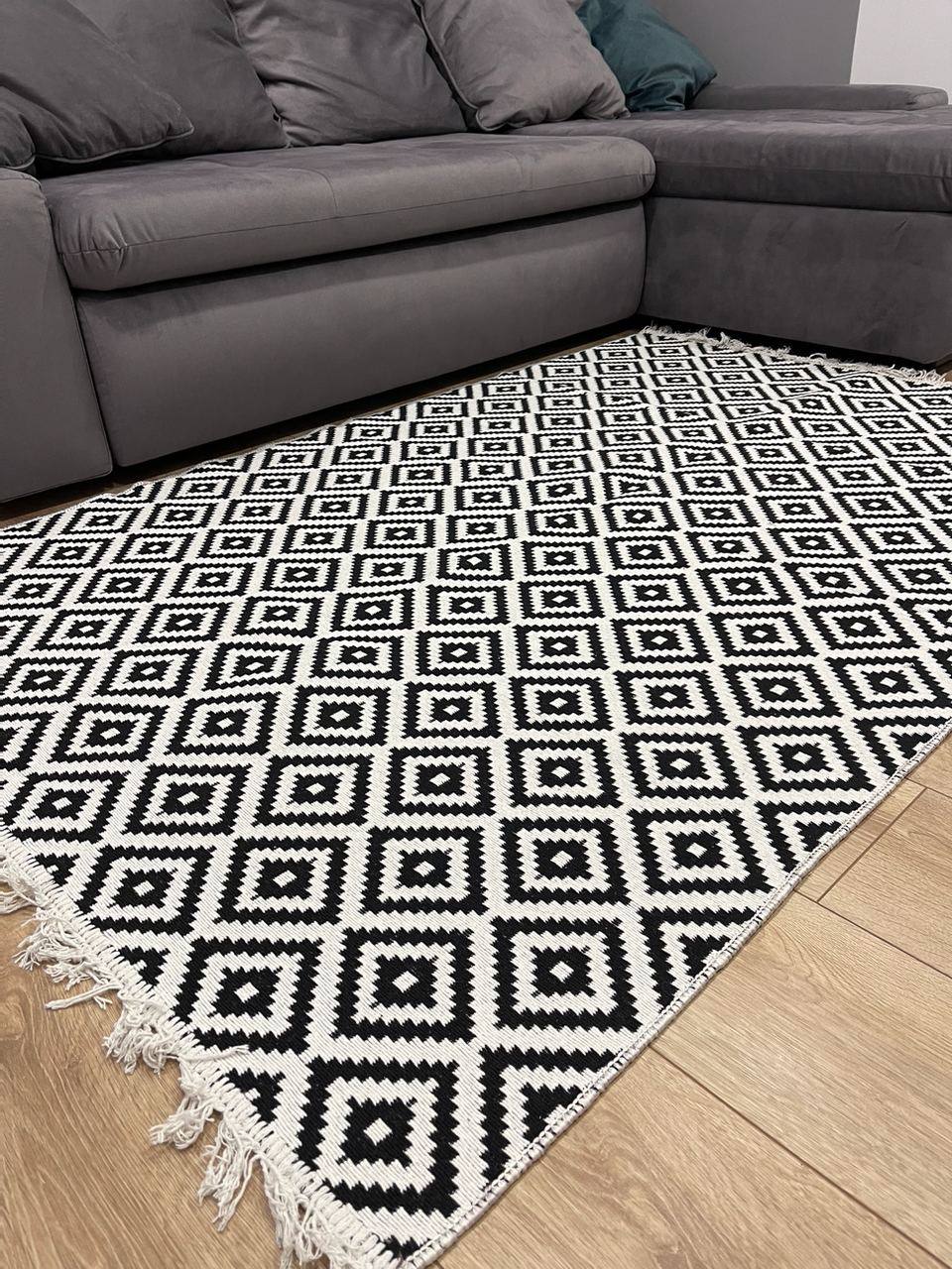 Oboustranný koberec bez vlasu Ikea