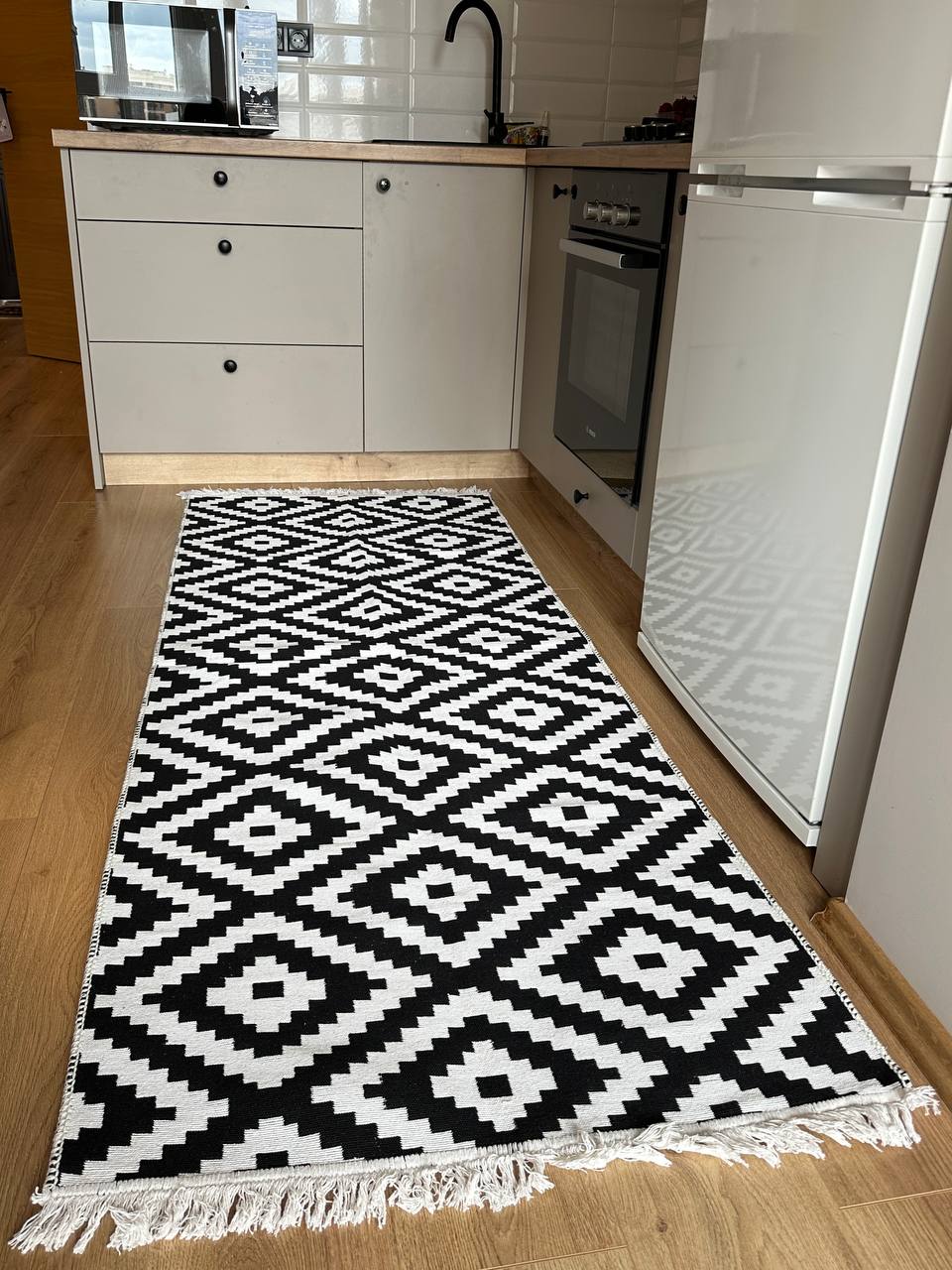 Oboustranný koberec bez vlasu Ikea