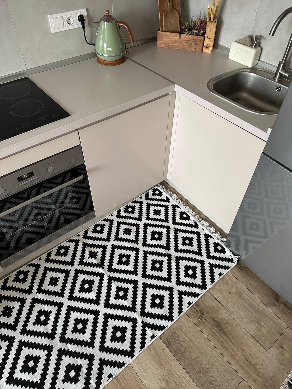 Oboustranný koberec bez vlasu Ikea