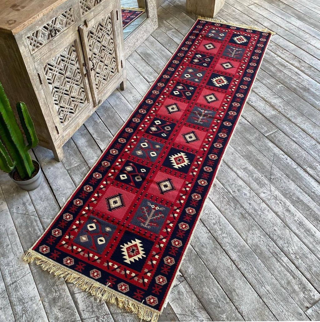 Reversible flat-weave rug Ethno Red