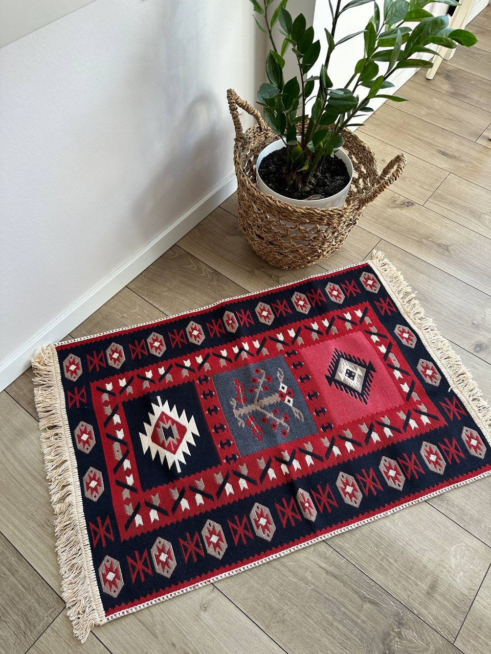 Reversible flat-weave rug Ethno Red
