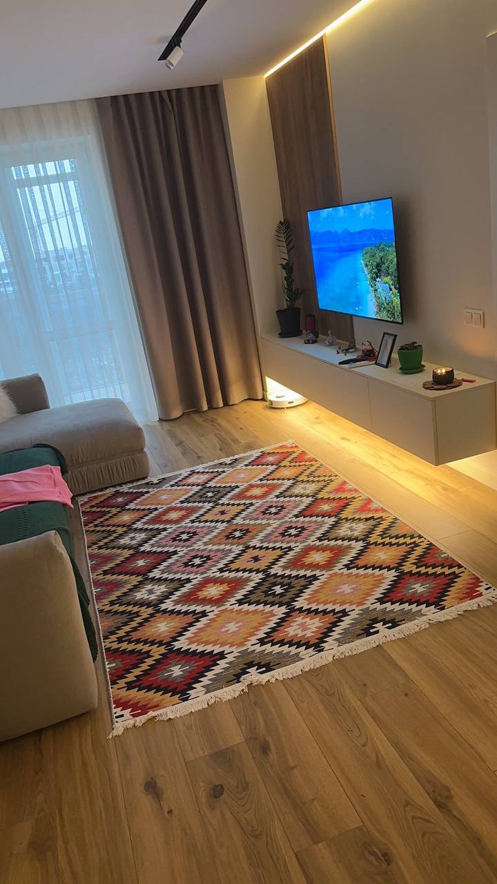Oboustranný koberec bez vlasu Zigzag Red