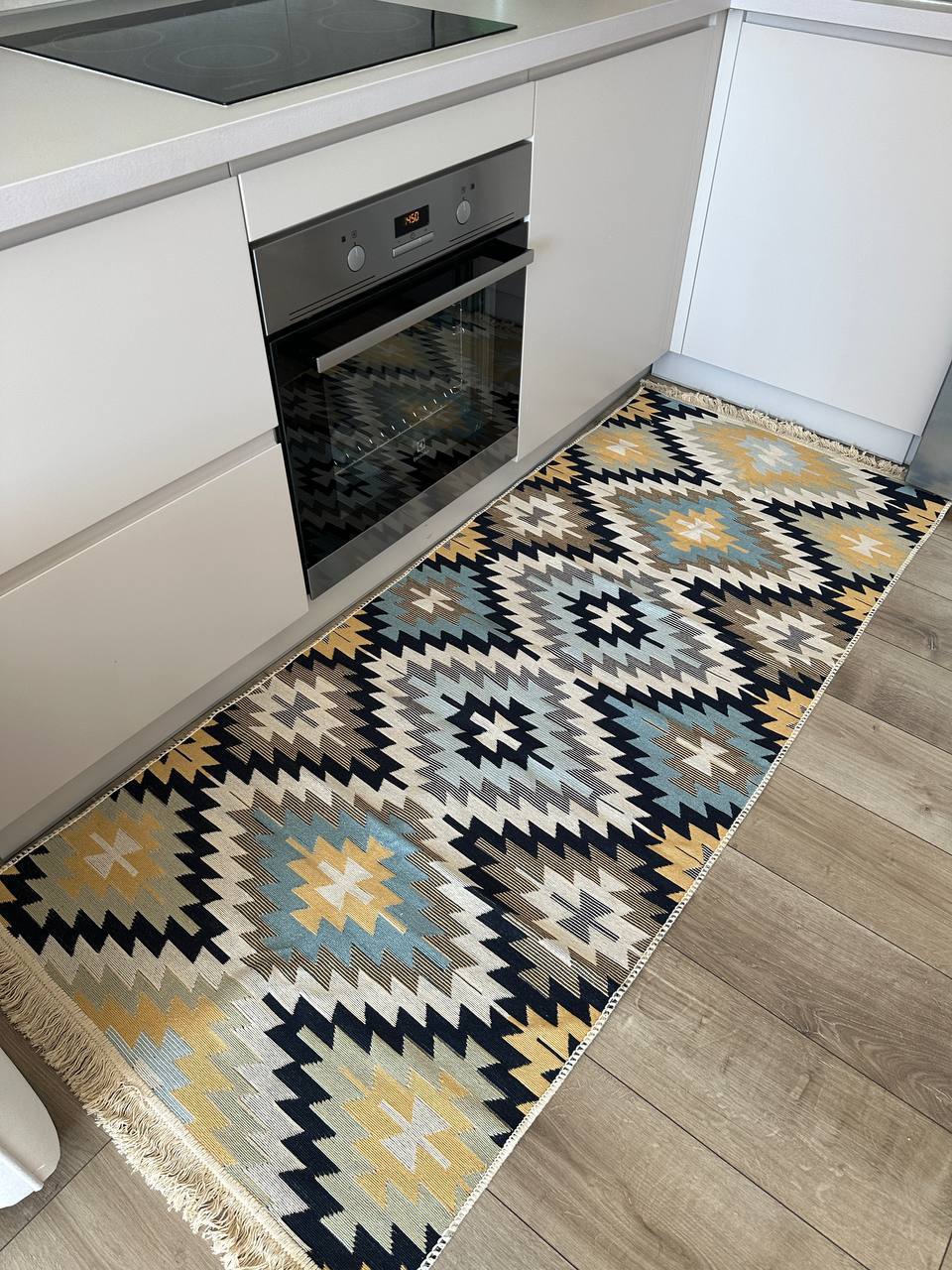 Oboustranný koberec bez vlasu Zigzag Blue